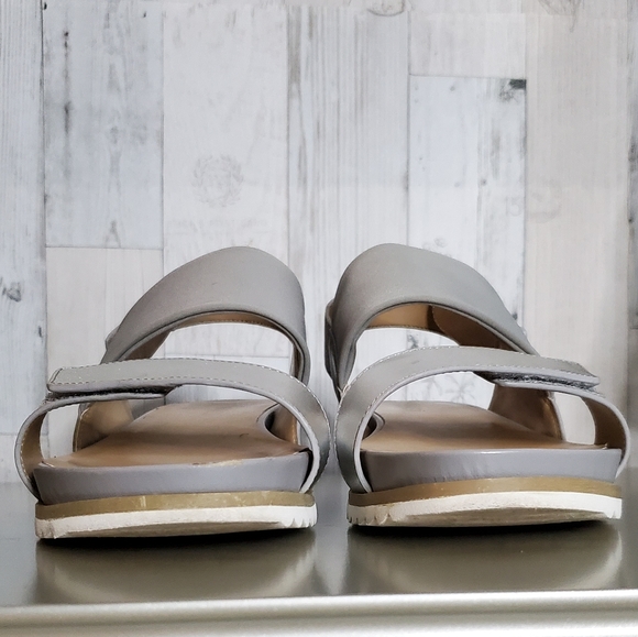 Sandals - Picture 3 of 12